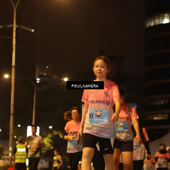 Runner Photo 7089375