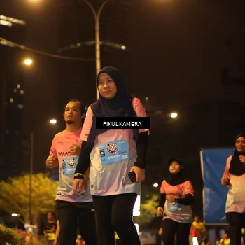 Runner Photo 7089383