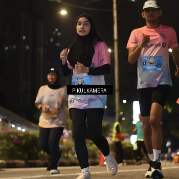 Runner Photo 7089416