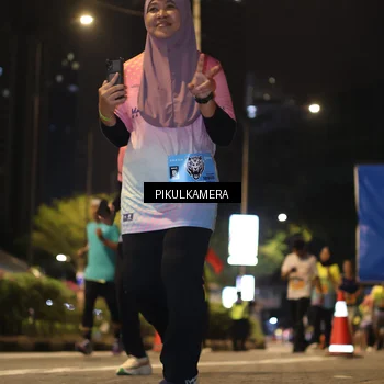 Runner Photo 7089418