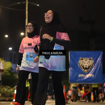 Runner Photo 7089420