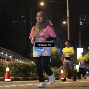 Runner Photo 7089422