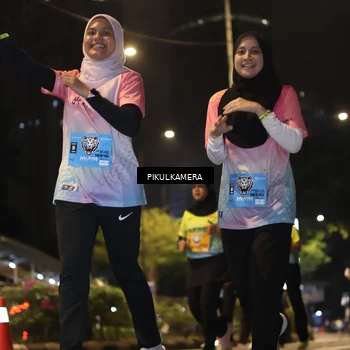 Runner Photo 7089435