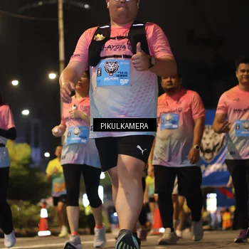 Runner Photo 7089465