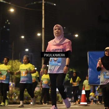 Runner Photo 7089496