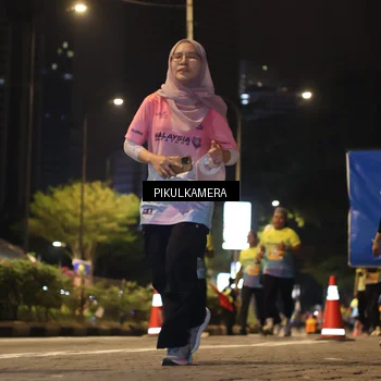 Runner Photo 7089497
