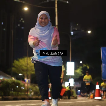 Runner Photo 7089503