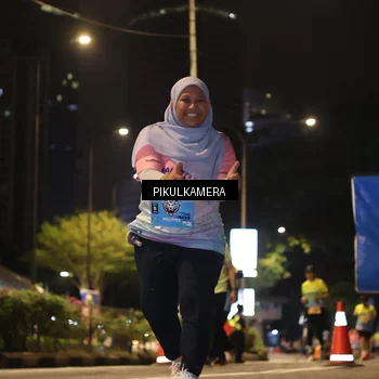 Runner Photo 7089516