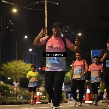 Runner Photo 7089521