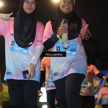 Runner Photo 7089535