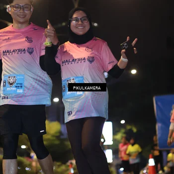 Runner Photo 7089538