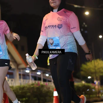 Runner Photo 7089546