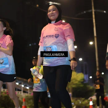 Runner Photo 7089547