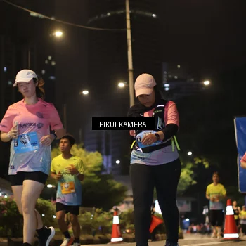 Runner Photo 7089549