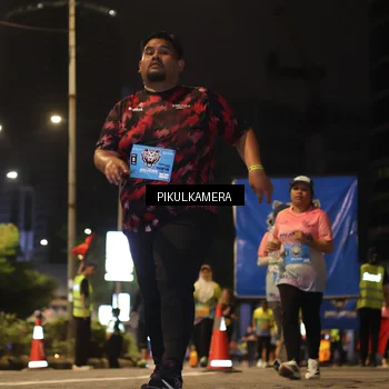 Runner Photo 7089567