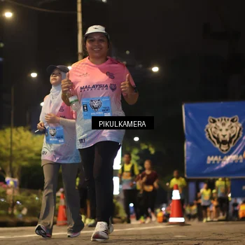 Runner Photo 7089576