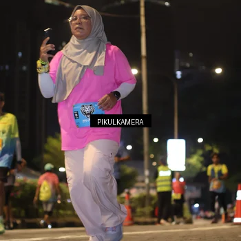 Runner Photo 7089604