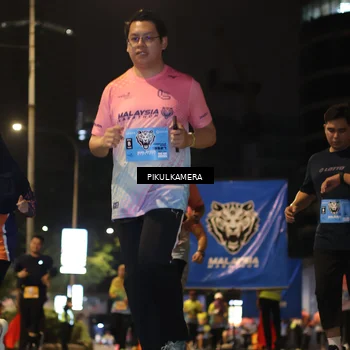 Runner Photo 7089618