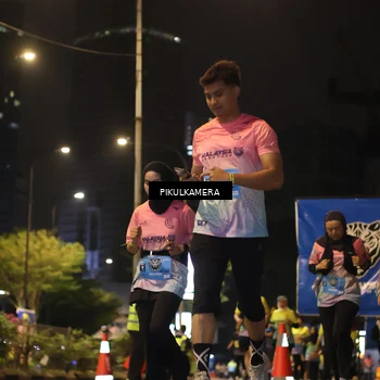Runner Photo 7089627
