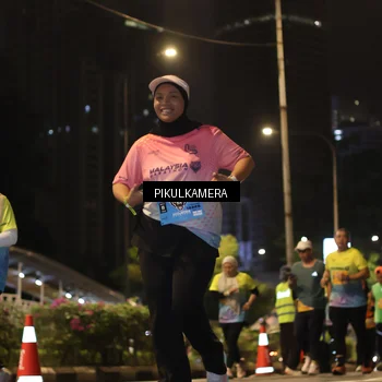 Runner Photo 7089681