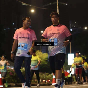 Runner Photo 7089691