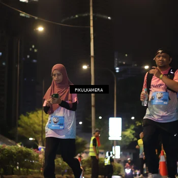 Runner Photo 7089693