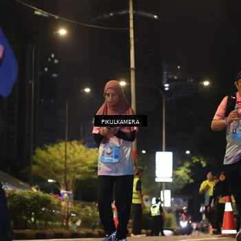 Runner Photo 7089695