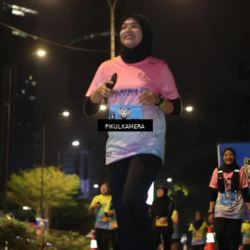 Runner Photo 7089702