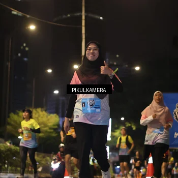Runner Photo 7089716