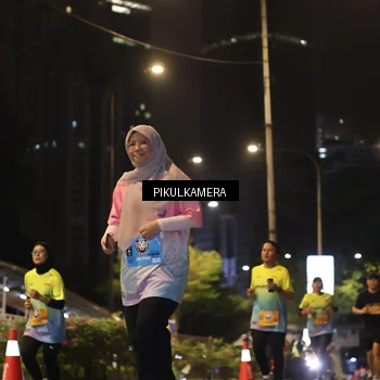 Runner Photo 7089718
