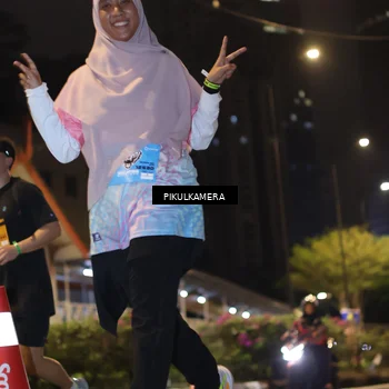 Runner Photo 7089725