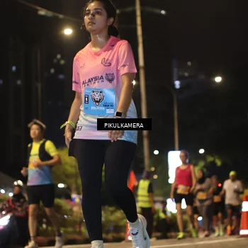 Runner Photo 7089738