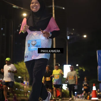 Runner Photo 7089747