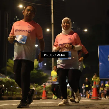 Runner Photo 7089766