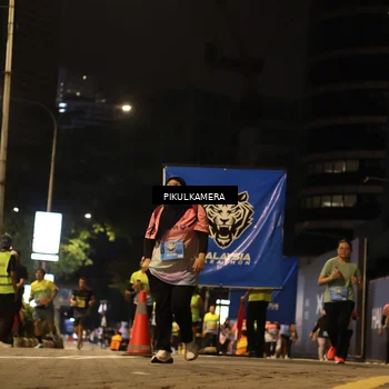 Runner Photo 7089770