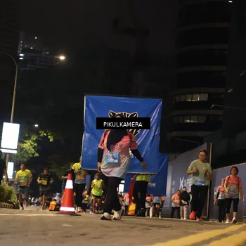 Runner Photo 7089771