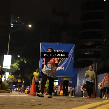 Runner Photo 7089772