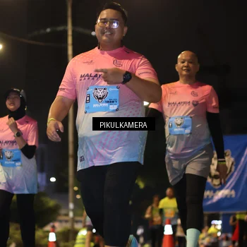Runner Photo 7089841