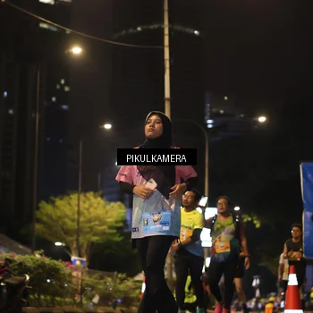 Runner Photo 7089853