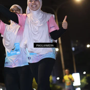 Runner Photo 7089887