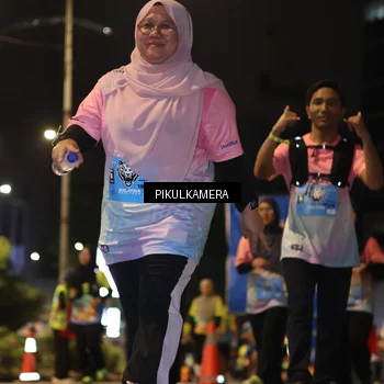 Runner Photo 7089896