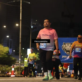 Runner Photo 7089928