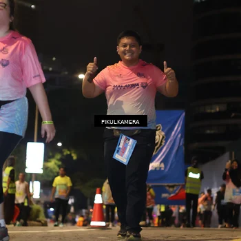 Runner Photo 7089990