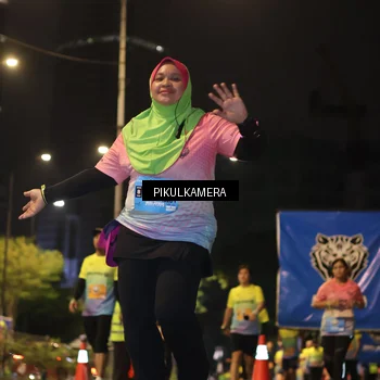 Runner Photo 7090031
