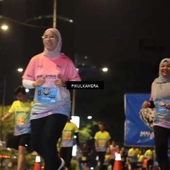 Runner Photo 7090045