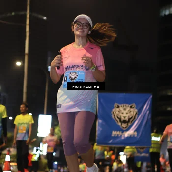 Runner Photo 7090052