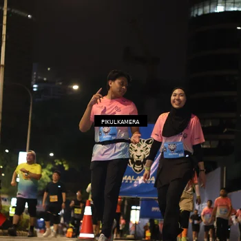 Runner Photo 7090062