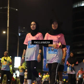 Runner Photo 7090072
