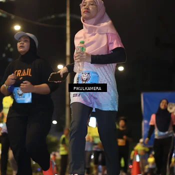 Runner Photo 7090116
