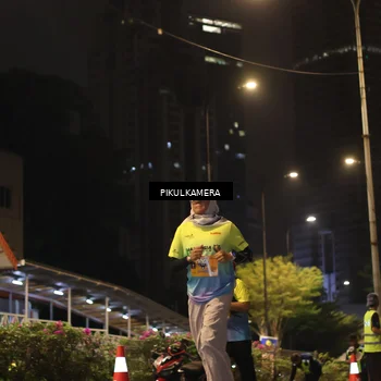 Runner Photo 7090121